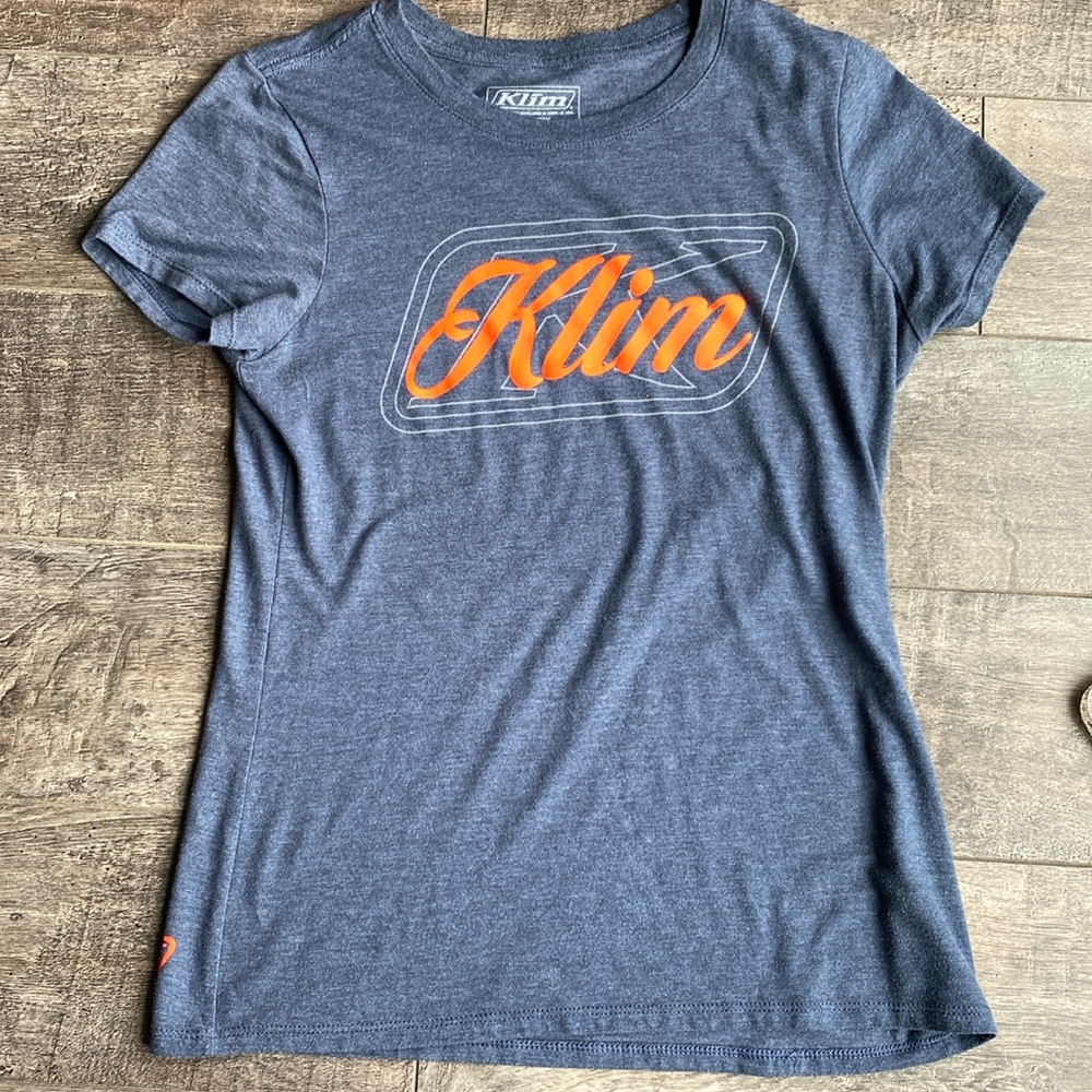 Klim snowmobile, womens t-shirt. Medium heathered blue